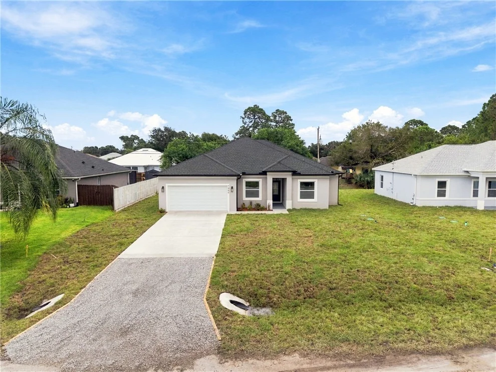 Unit for sale at 7966 104th Avenue, Vero Beach, FL 32967