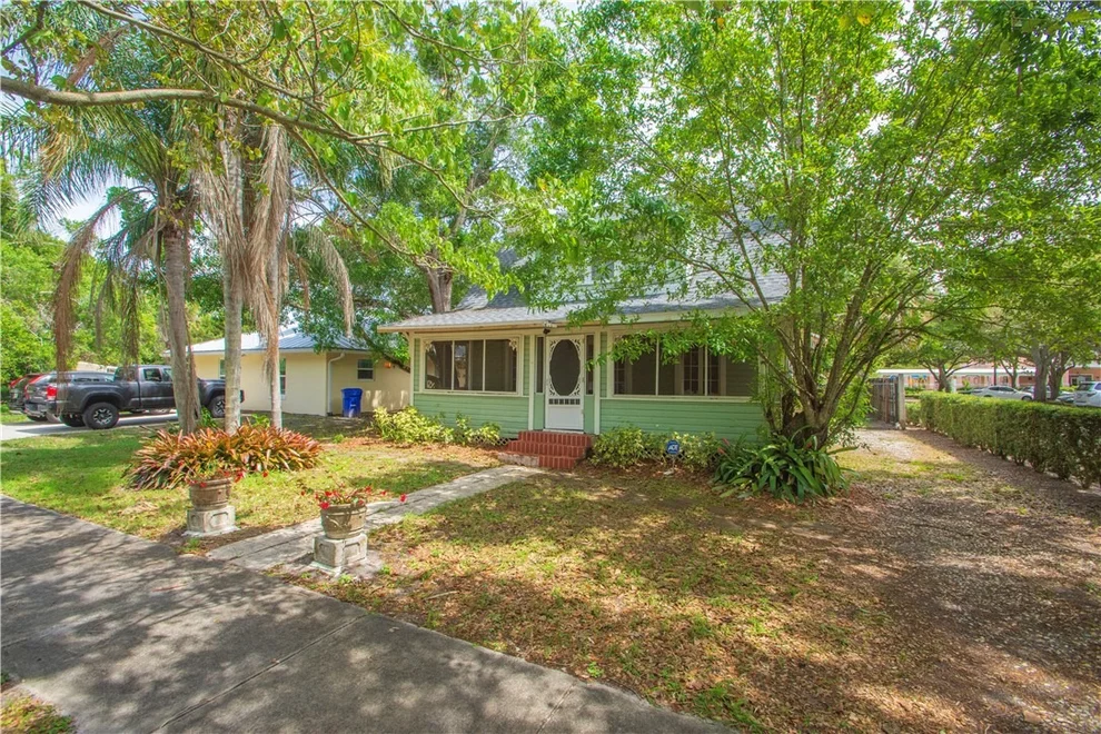 Unit for sale at 2216 17th Avenue, Vero Beach, FL 32960