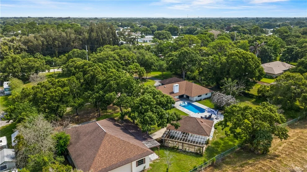 Unit for sale at 2525 4th Street, Vero Beach, FL 32962