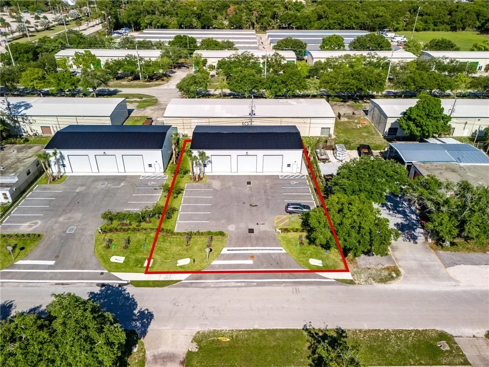 Unit for sale at 936 19th Avenue SW, Vero Beach, FL 32962