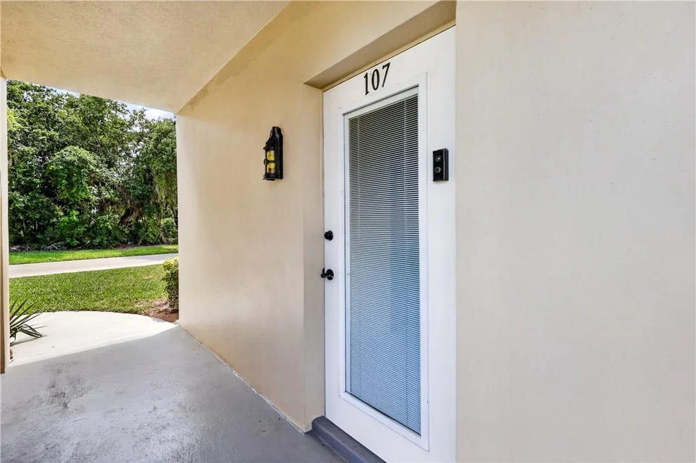Unit for sale at , Vero Beach, FL 32962