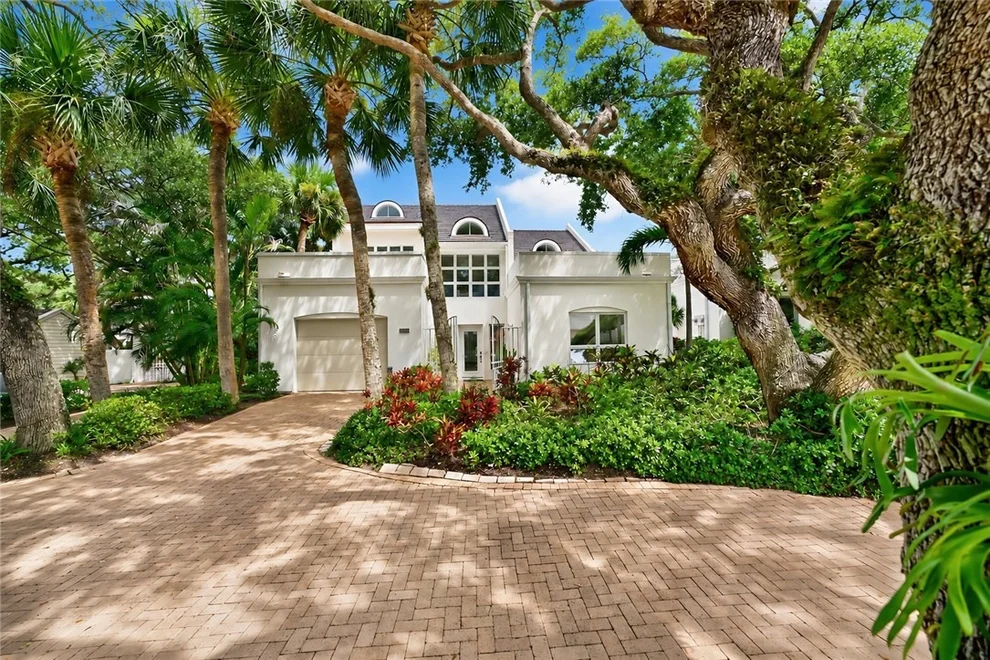 Unit for sale at 8303 Chinaberry Road, Vero Beach, FL 32963