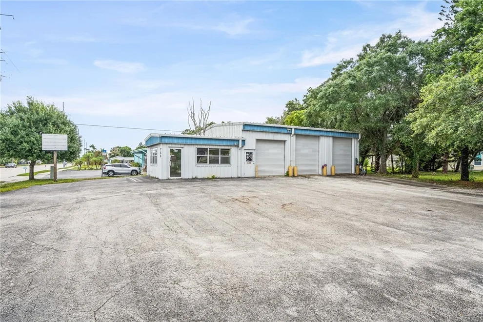 Unit for sale at 725 12th Street, Vero Beach, FL 32960
