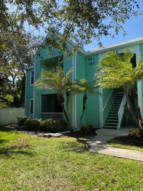 Unit for sale at 1115 3 rd Avenue, Vero Beach, FL 32960