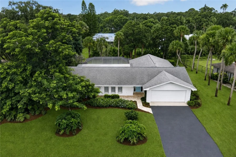 Unit for sale at 655 Catalina Street, Vero Beach, FL 32960