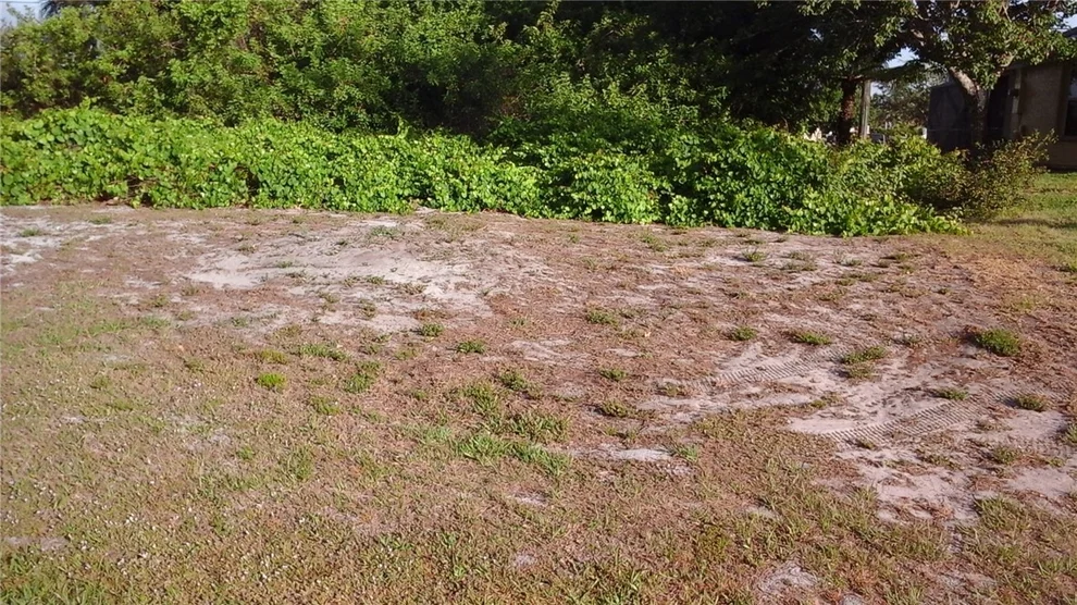 Unit for sale at 306 Main Street, Sebastian, FL 32958