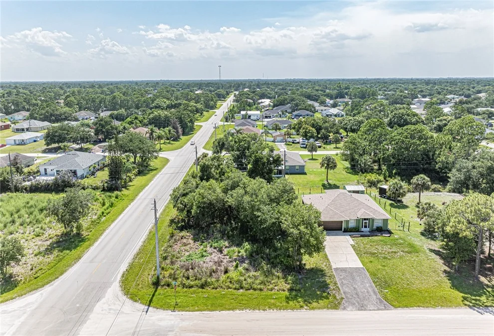 Unit for sale at 8315 102nd Avenue, Vero Beach, FL 32967