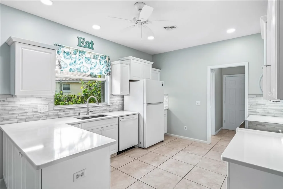 Unit for sale at 5410 25th Place, Vero Beach, FL 32966