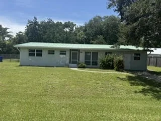 Unit for sale at 1725 24th Avenue, Vero Beach, FL 32960