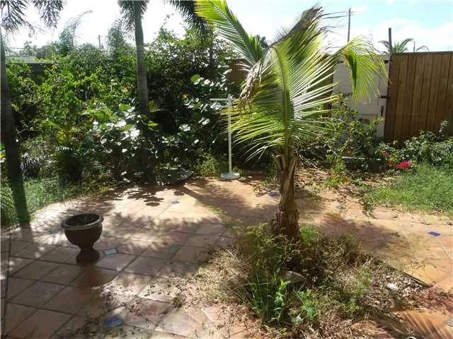 Unit for sale at 986 8th Street, Vero Beach, FL 32962