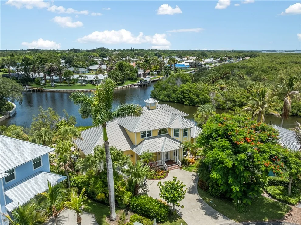 Unit for sale at 2165 6th Court SE, Vero Beach, FL 32962