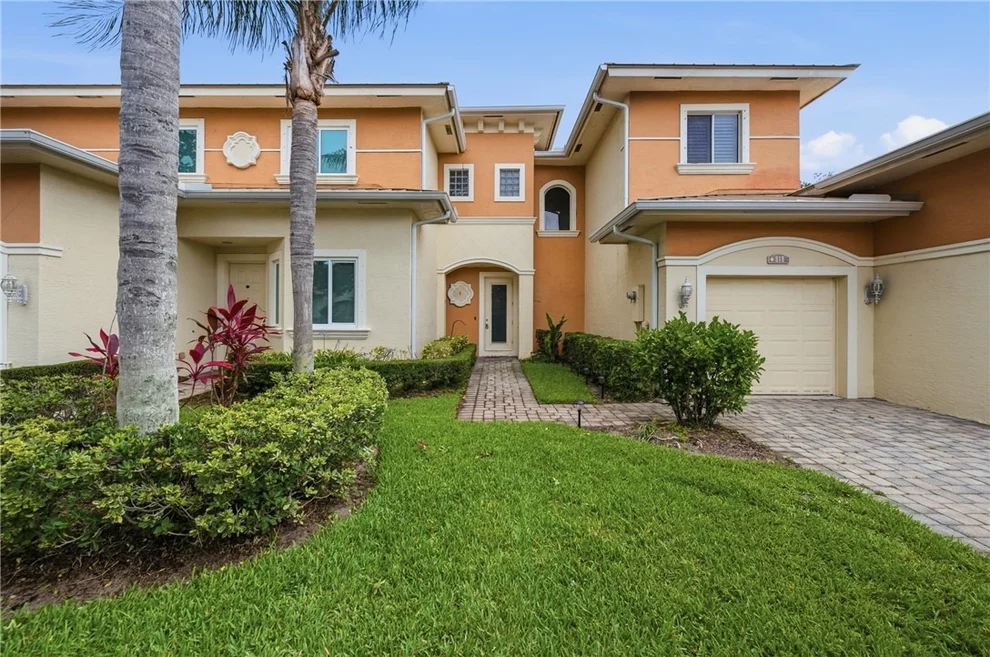 Unit for sale at 818 Middleton Drive SW, Vero Beach, FL 32962