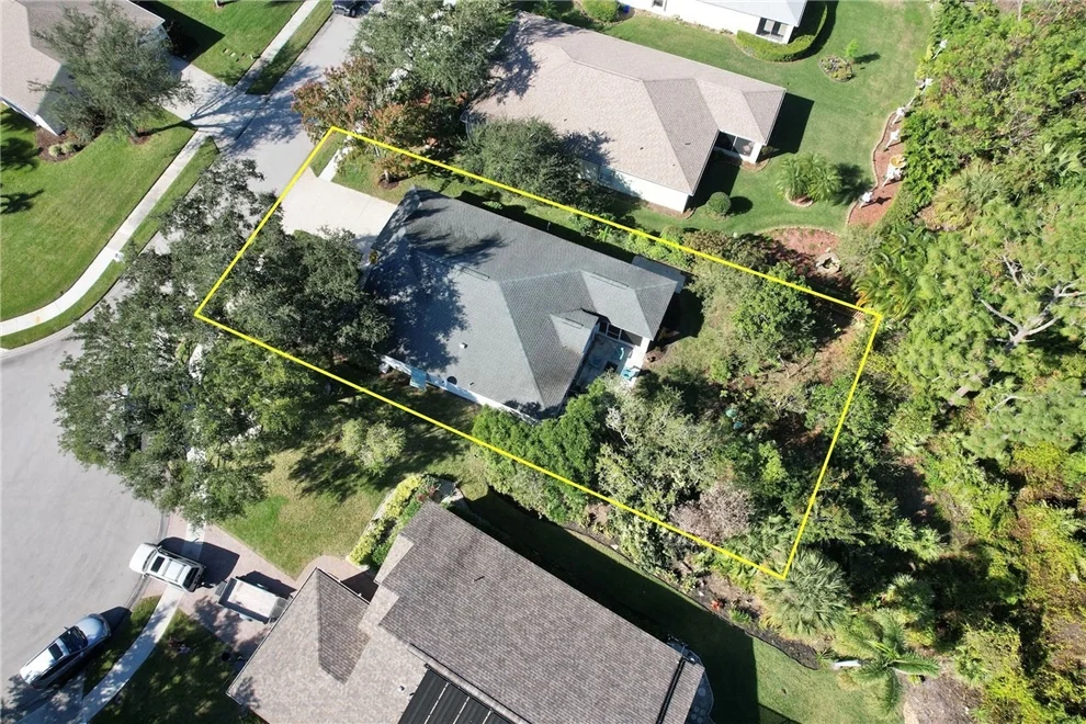 Unit for sale at 590 Cottonwood Road, Sebastian, FL 32958