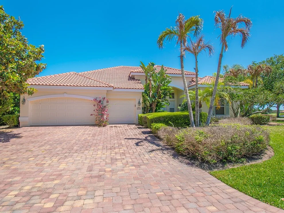 Unit for sale at 5450 Camino Real Lane, Vero Beach, FL 32967