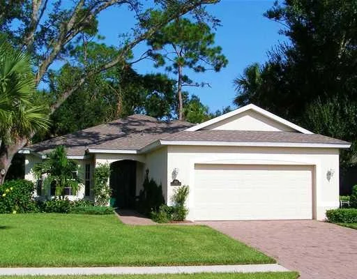 Unit for sale at 540 Kenwood Drive SW, Vero Beach, FL 32968