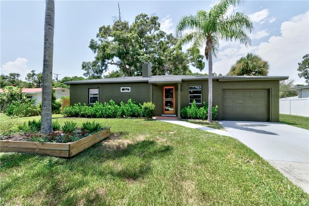 Unit for sale at 1505 25th Avenue, Vero Beach, FL 32960