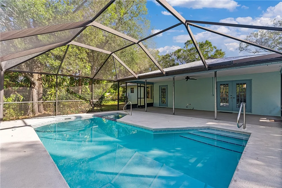 Unit for sale at 4125 60th Court, Vero Beach, FL 32967