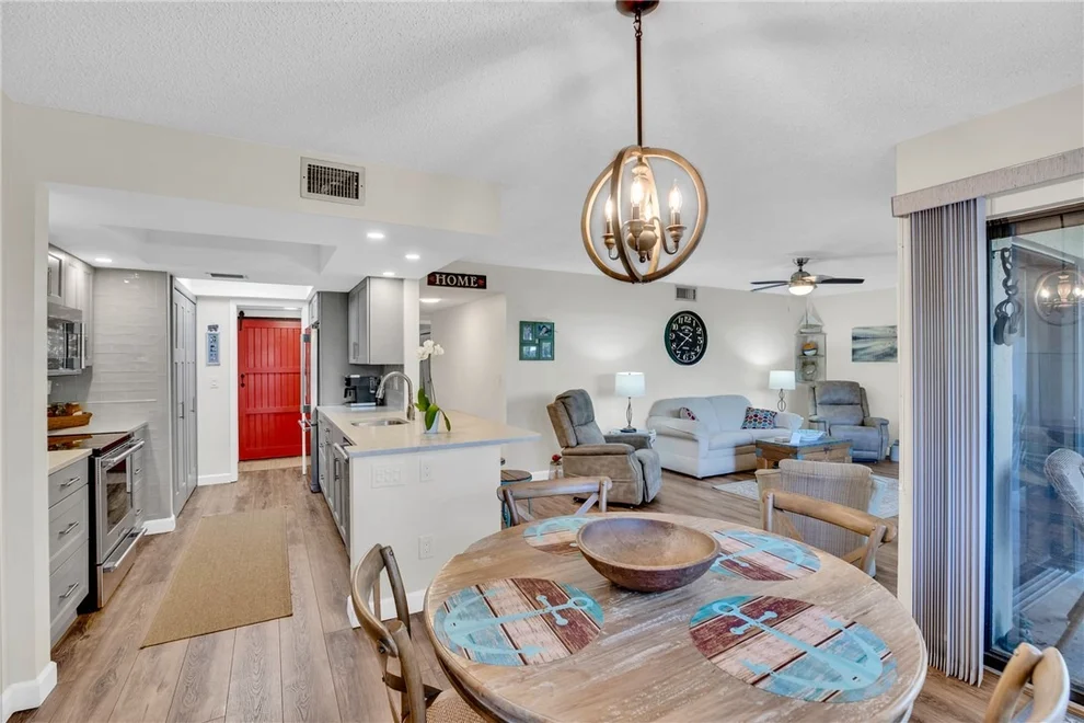 Unit for sale at 910 E Causeway Boulevard, Vero Beach, FL 32963