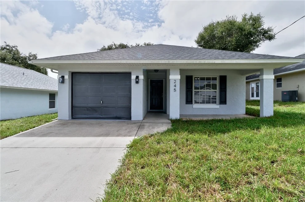 Unit for sale at 245 12th Street SW, Vero Beach, FL 32962