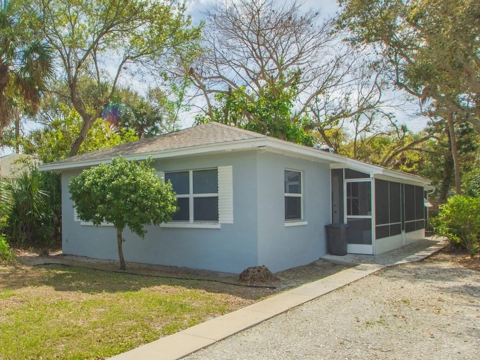 Unit for sale at 856 Dahlia Lane, Vero Beach, FL 32963