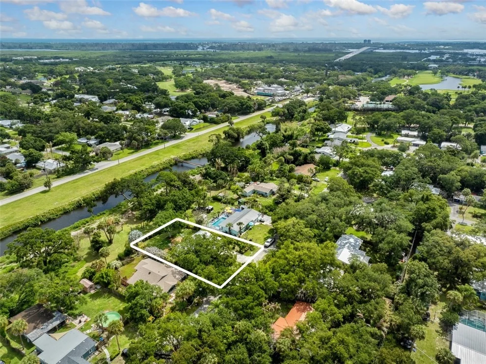 Unit for sale at 1046 29th Street, Vero Beach, FL 32960