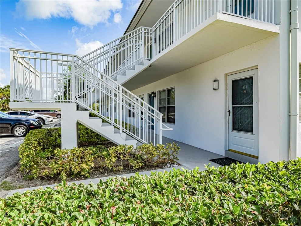 Unit for sale at 2800 Indian River Boulevard, Vero Beach, FL 32960