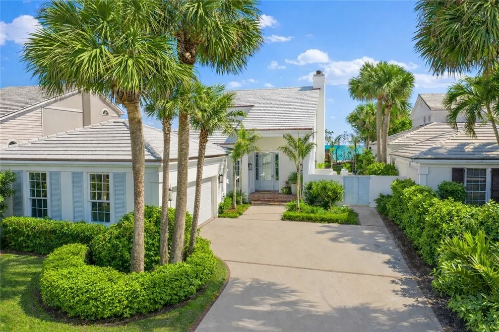 Unit for sale at 171 S Camelia Court, Vero Beach, FL 32963