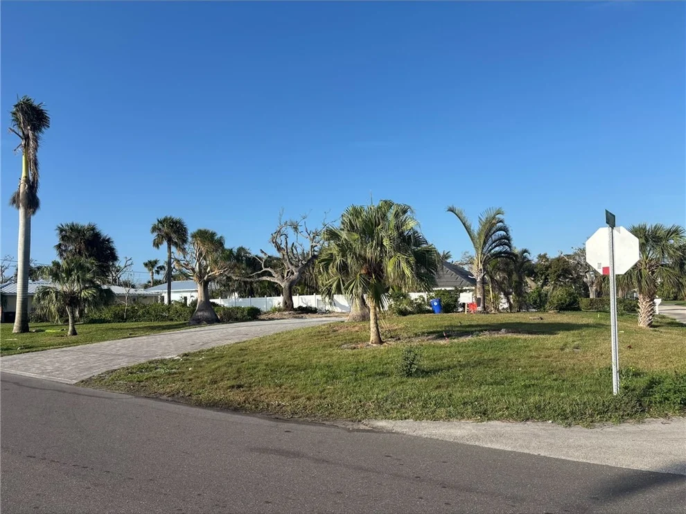 Unit for sale at 4701 Bethel Creek Drive, Vero Beach, FL 32963