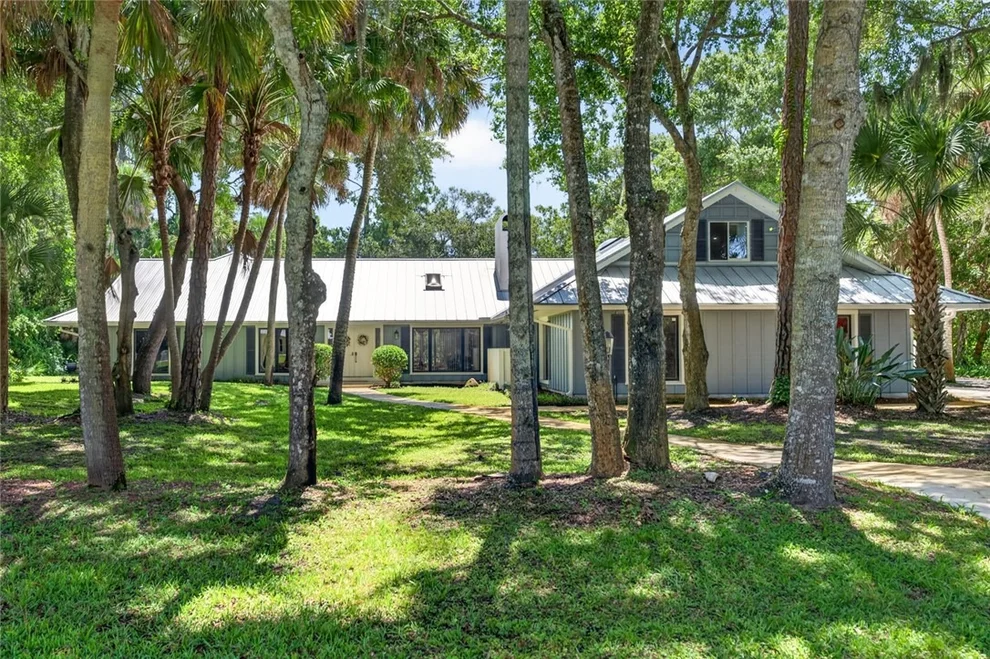 Unit for sale at 1526 48th Avenue, Vero Beach, FL 32966