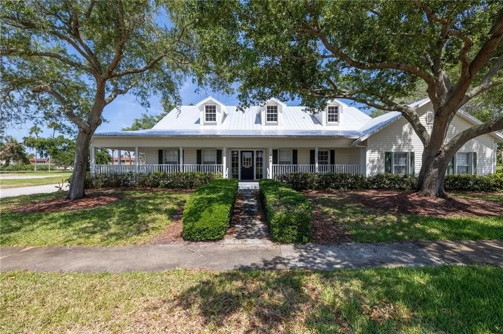 Unit for sale at 148 Vista Royale Square, Vero Beach, FL 32962