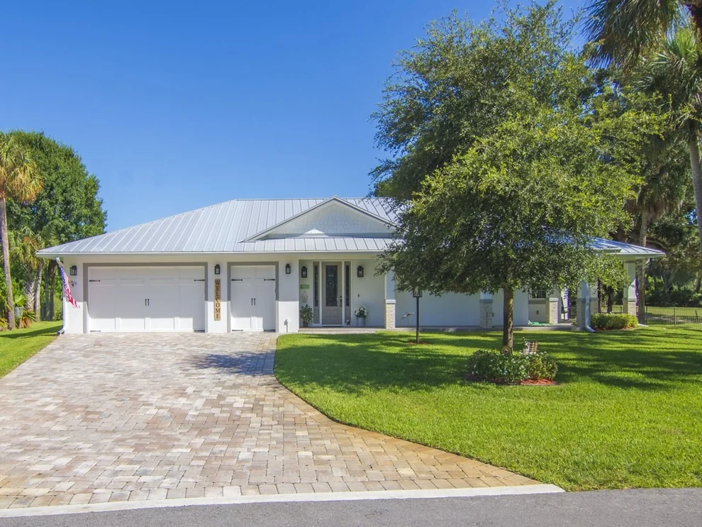 Unit for sale at 2926 Carissa Drive, Vero Beach, FL 32960