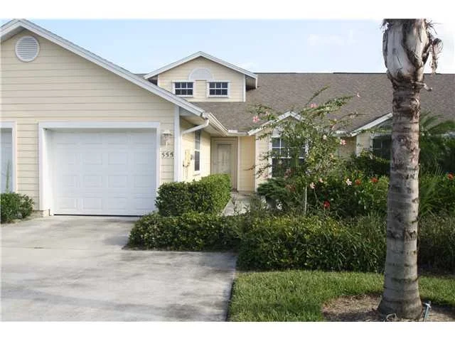 Unit for sale at 555 6th Street, Vero Beach, FL 32962