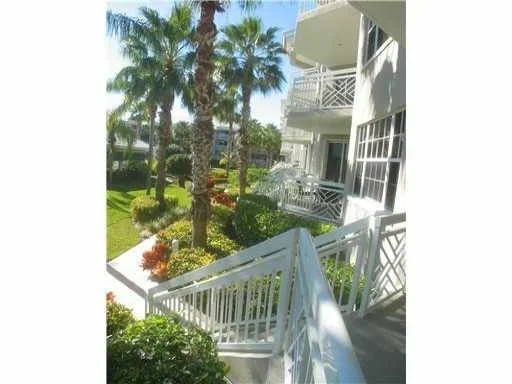 Unit for sale at 940 Turtle Cove Lane, Vero Beach, FL 32963