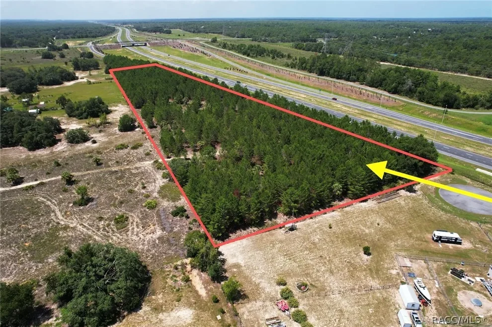 Unit for sale at 6479 S Hilltop Road, Homosassa, FL 34446