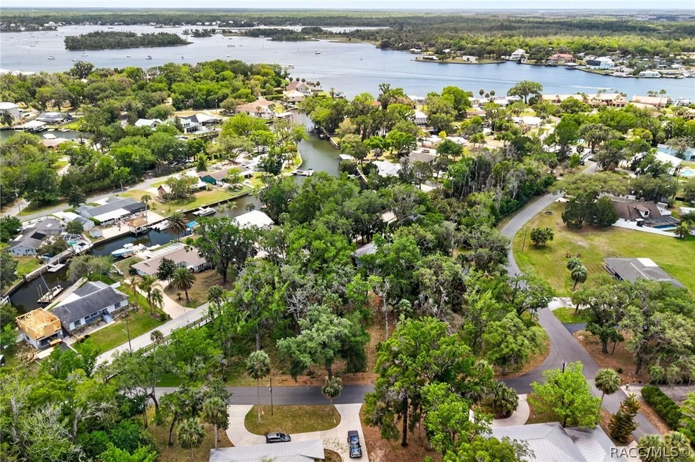 Unit for sale at , Crystal River, FL 34428