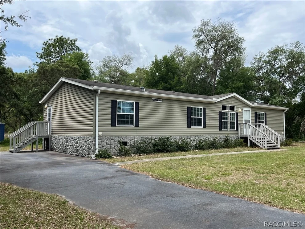 Unit for sale at 1570 E Sheridan Lane, Hernando, FL 34442