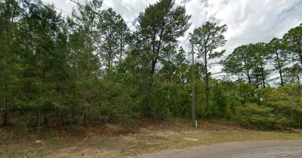 Unit for sale at 7792 N Ibsen Drive, Citrus Springs, FL 34433