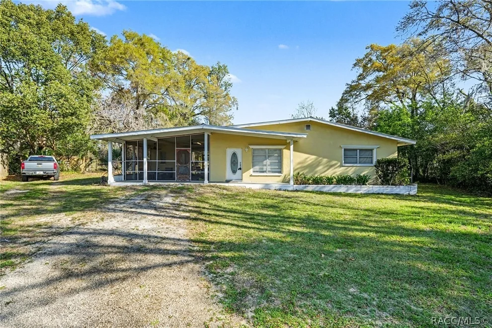Unit for sale at 9101 S Sunset Point, Floral City, FL 34436