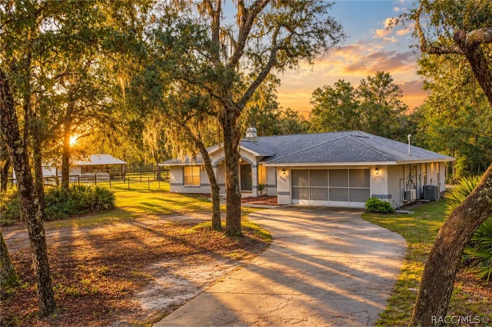 Unit for sale at 3380 S Clover Park Terrace, Inverness, FL 34450
