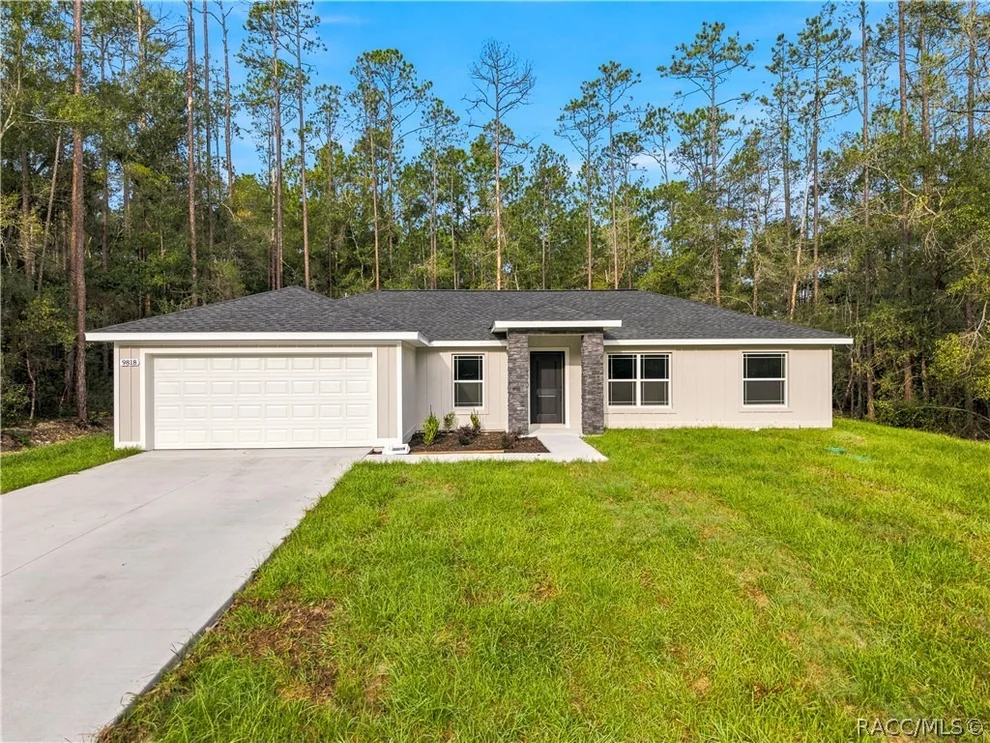 Unit for sale at 9818 N Pewter Avenue, Citrus Springs, FL 34434