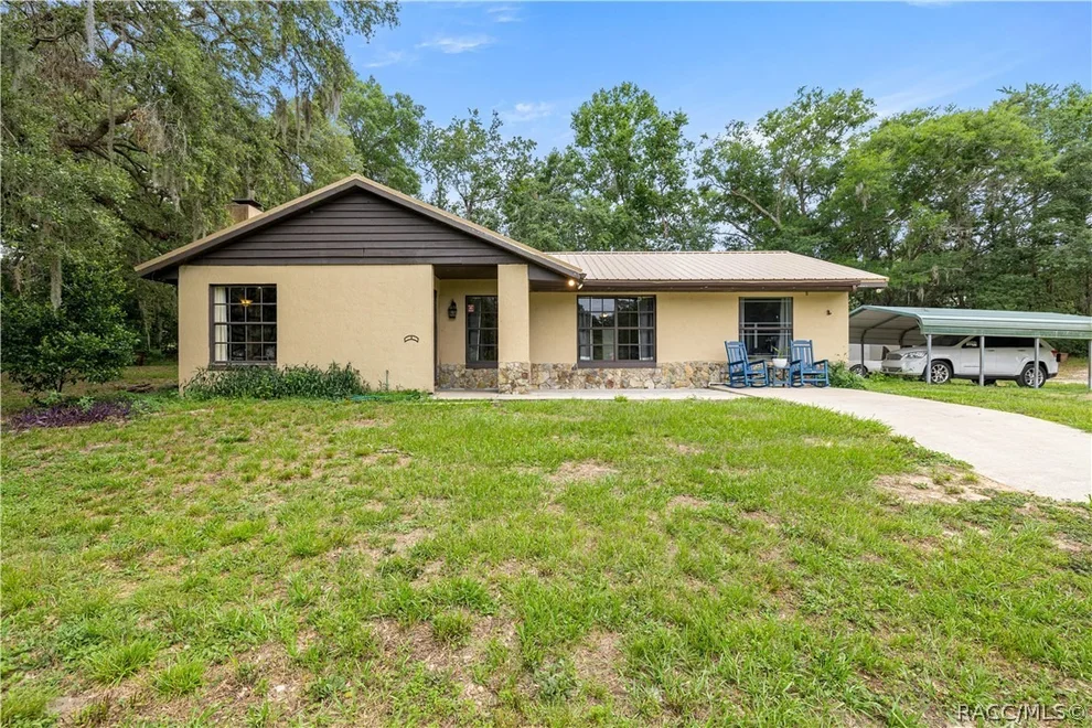 Unit for sale at 7930 E Derby Oaks Drive, Floral City, FL 34436