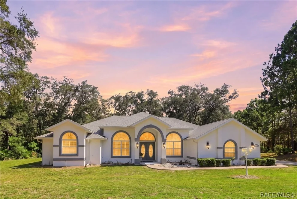 Unit for sale at 5454 N Mallows Circle, Beverly Hills, FL 34465