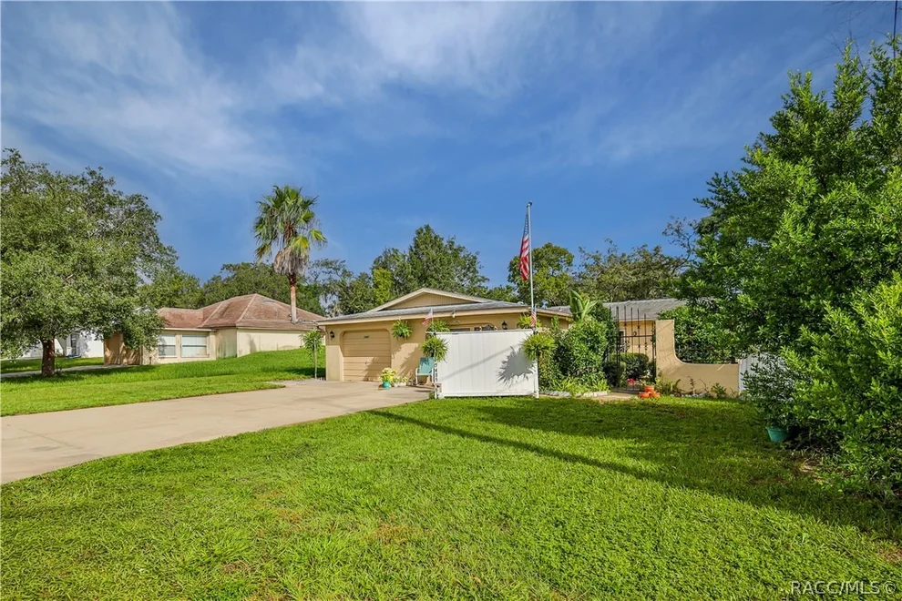 Unit for sale at 7487 Canterbury Street, Spring Hill, FL 34606
