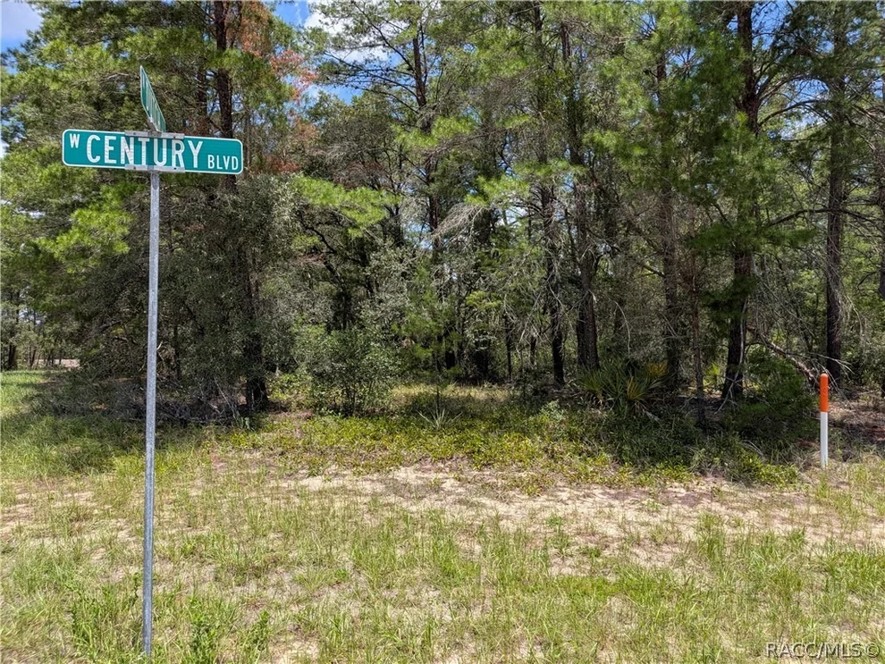 Unit for sale at 3737 W Century Boulevard, Dunnellon, FL 34433