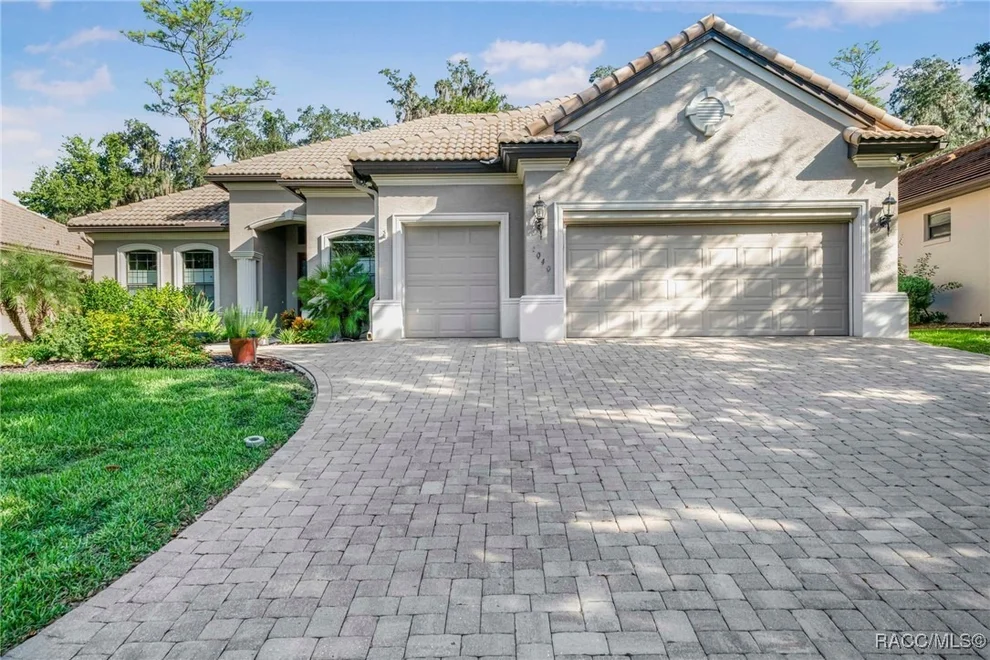 Unit for sale at 1040 W Beagle Run Loop, Hernando, FL 34442