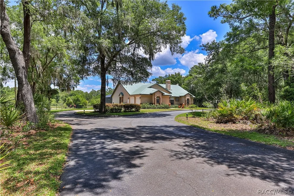 Unit for sale at 5215 N Honeycreek Terrace, Crystal River, FL 34428