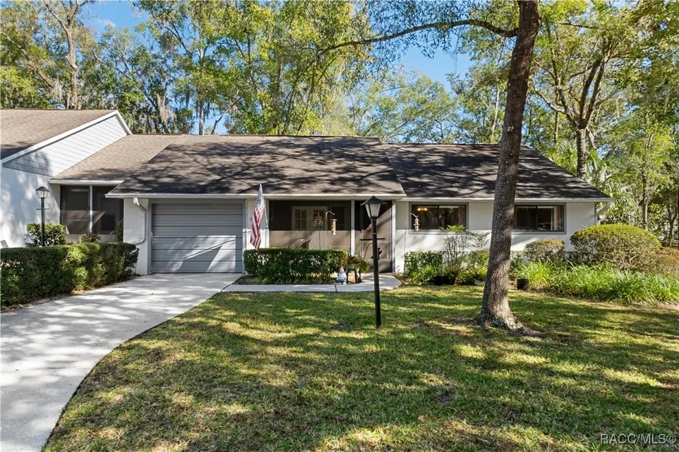 Unit for sale at 531 W Cherry Laurel Court, Beverly Hills, FL 34465