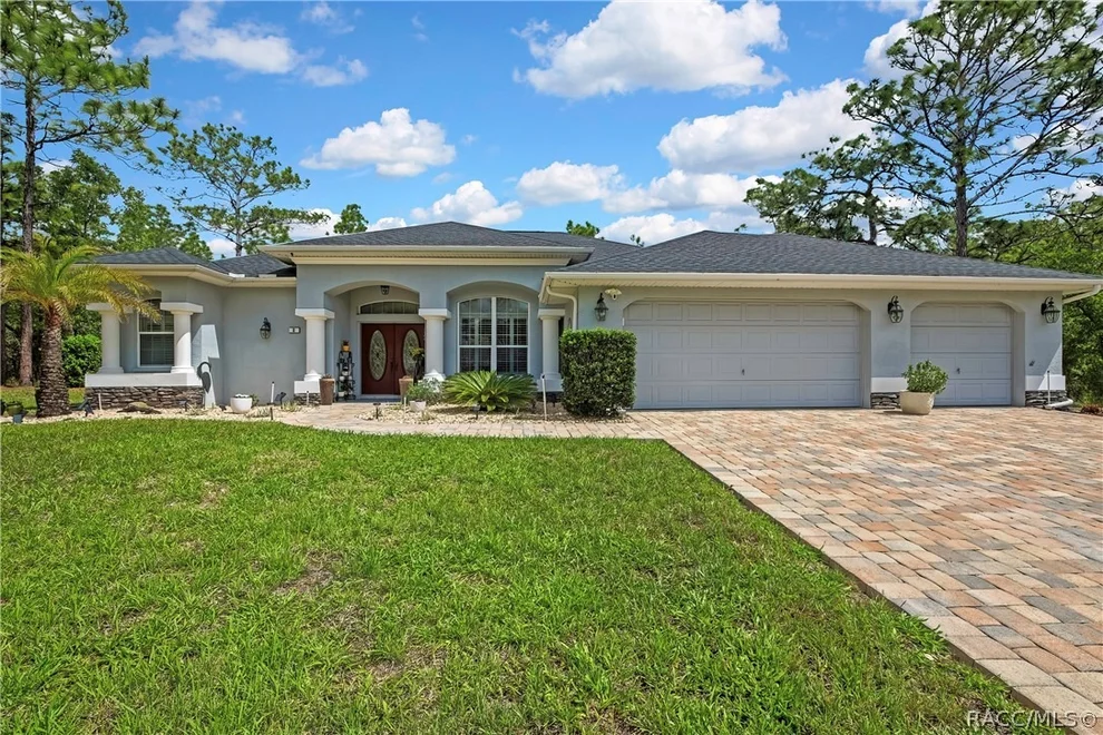 Unit for sale at 8 Pagoda Court W, Homosassa, FL 34446