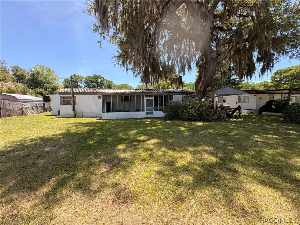 Unit for sale at 10319 E Pike Drive, Inverness, FL 34450