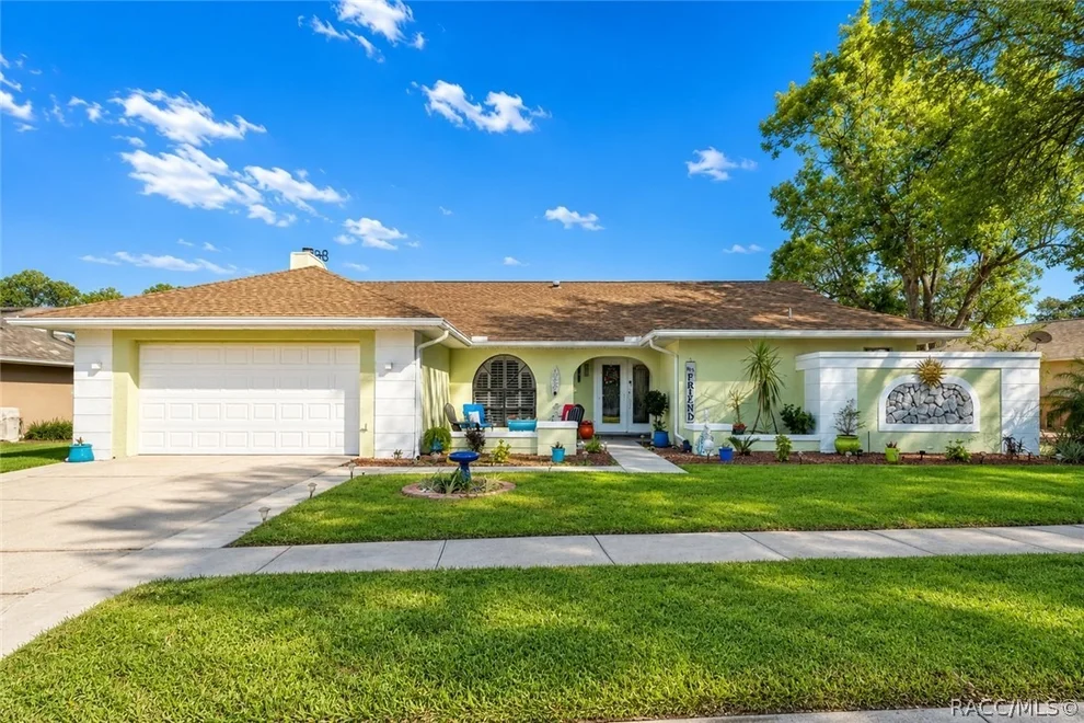 Unit for sale at 8930 Brooker Drive, New Port Richey, FL 34655